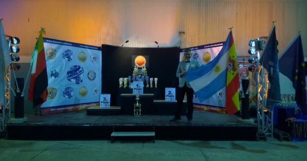 La Bandera Argentina En La Mundial De Alemania Kennel
